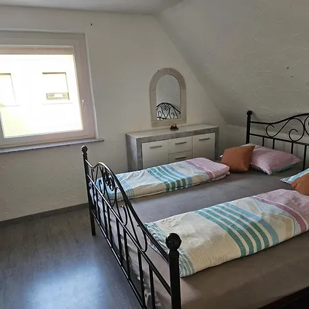 Apartment 2 Mit Kueche Und Terrasse Offenburg