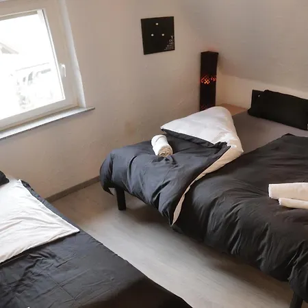Apartment 2 Mit Kueche Und Terrasse *