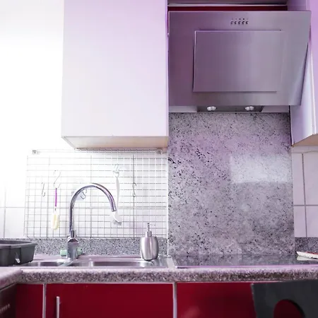 2 Mit Kueche Und Terrasse *