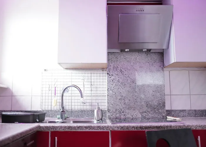 2 Mit Küche Und Terrasse *